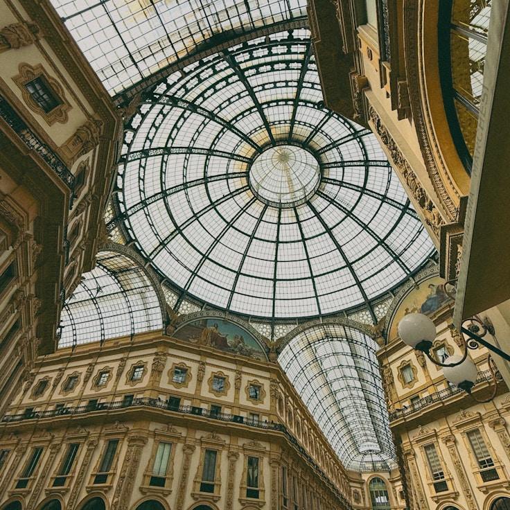 Family-friendly shopping and daily life in Italy